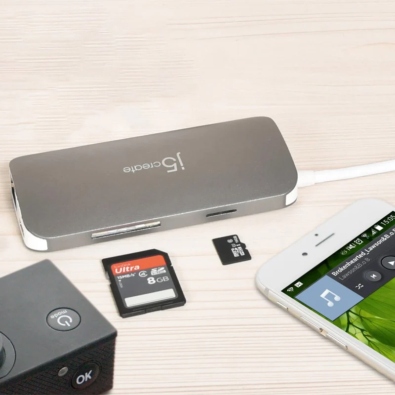 j5create JCD383 USB-C 9-in-1 Multi Adapter, Silver and White - Image 6