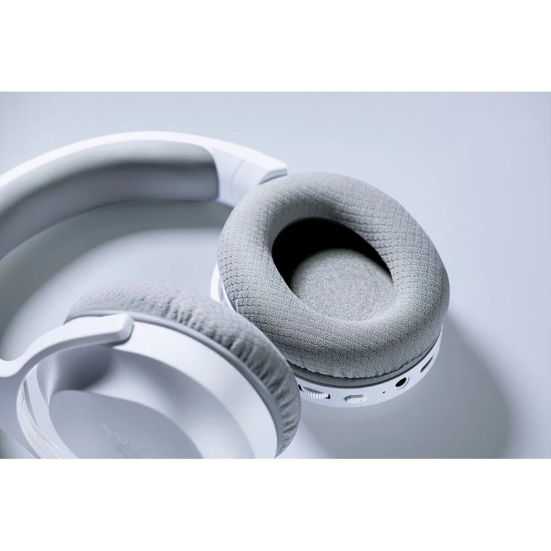 Razer Barracuda X Wireless Multi-platform Gaming and Mobile Headset - Mercury - Image 2