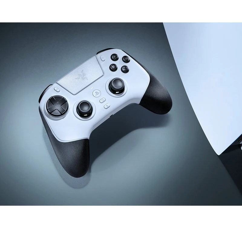 Razer Raiju V3 Pro Wireless Gaming Controller for PlayStation 5 (PS5) & PC - Image 4