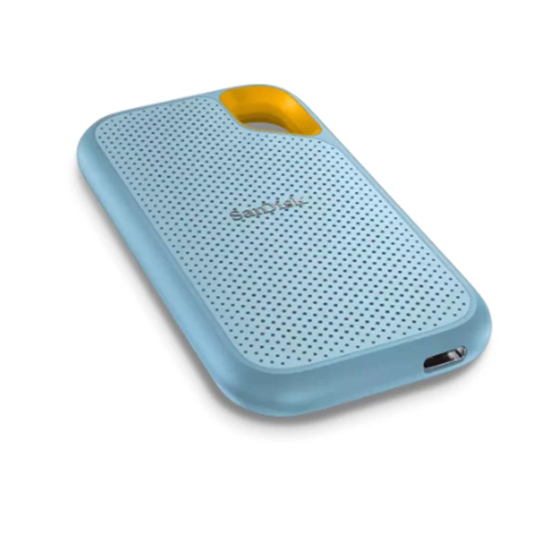 SanDisk 4 TB Extreme Portable SSD - Up to 1050MB/s, USB-C, USB 3.2 Gen 2 - Sky Blue - Image 4